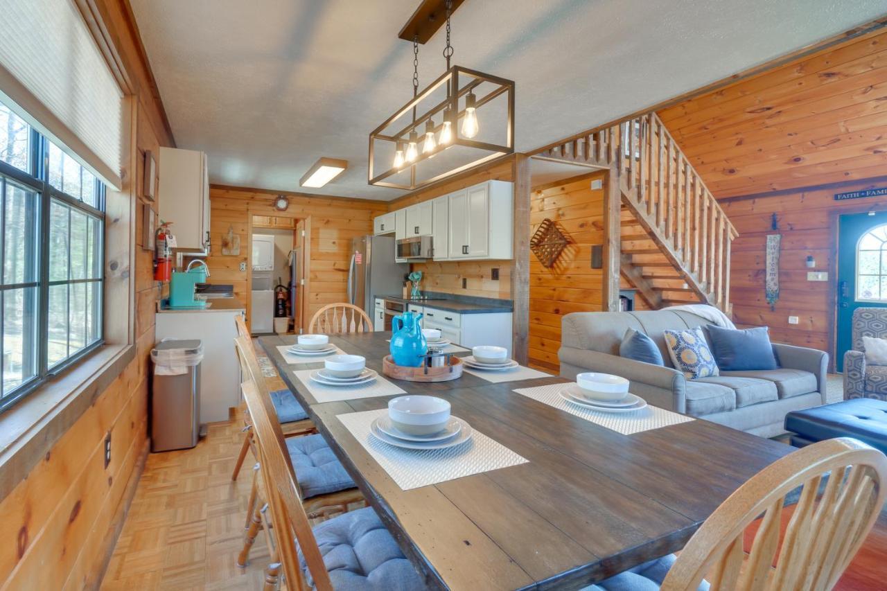 Central Sevierville Cabin With Hot Tub And Views! Exterior photo